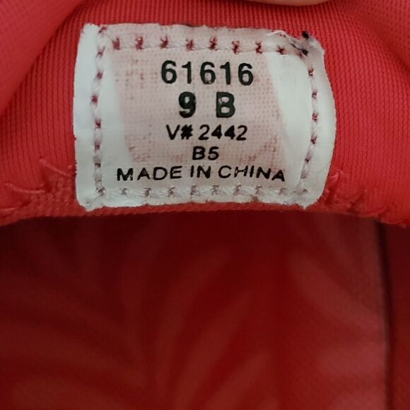 Land's END WOMEN SLIP ON SHOES SIZE 9B - Picture 7 of 7